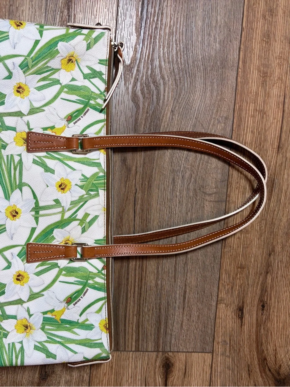 Dooney & Bourke Daffodil Botanical Garden Floral Large Zip Tote Bag
